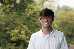  Prof. Dr. Thomas Kruse